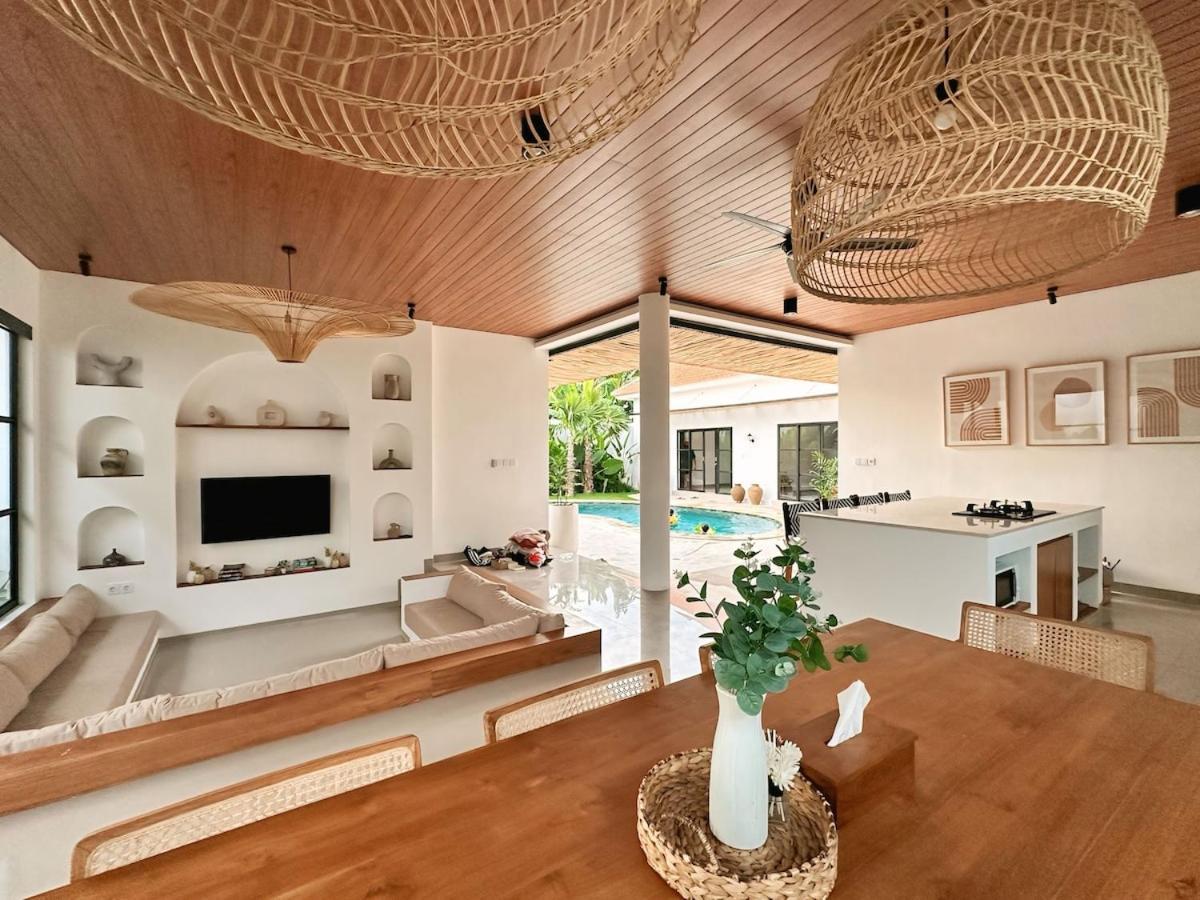Amerta Villa Seminyak Exterior foto